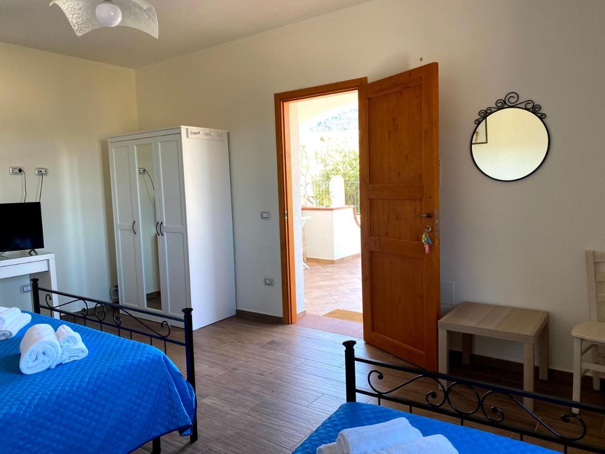Janas B&B Posada  Extérieur photo
